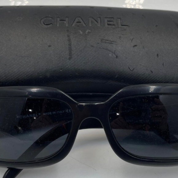 Chanel sunglasses authentic main image 10